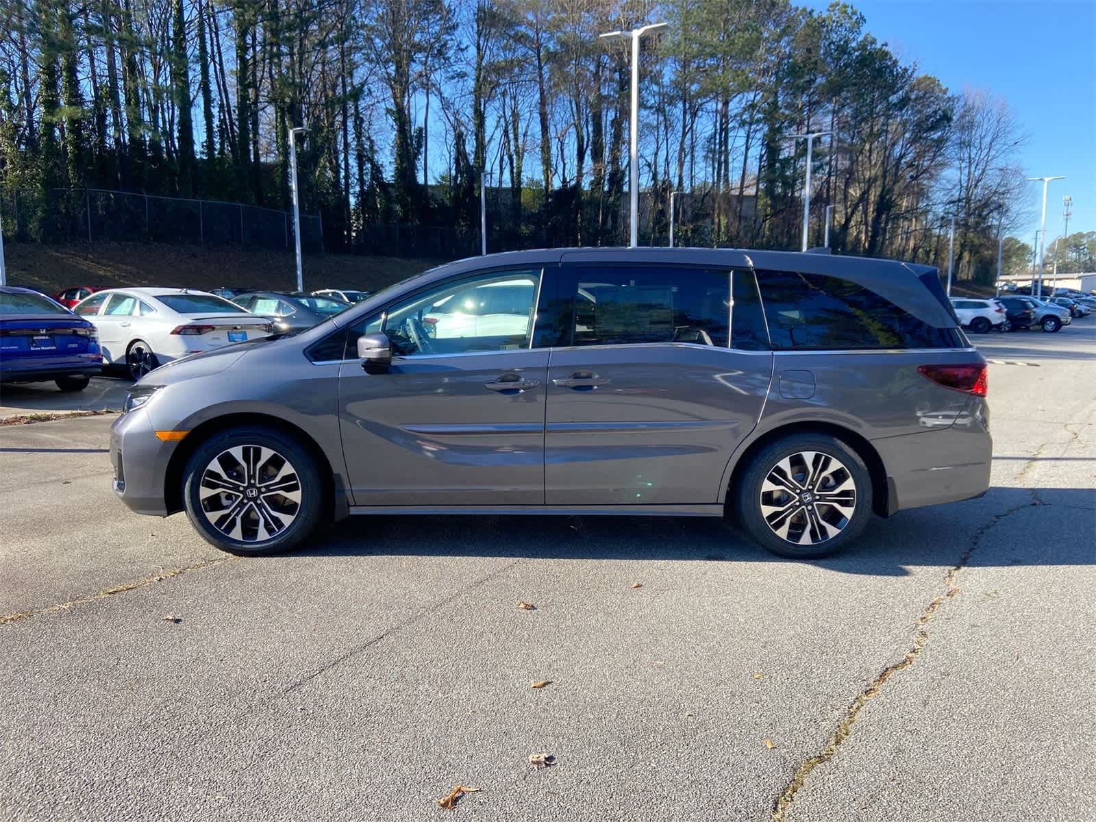 Thumbnail: 2026 Honda Odyssey - 2