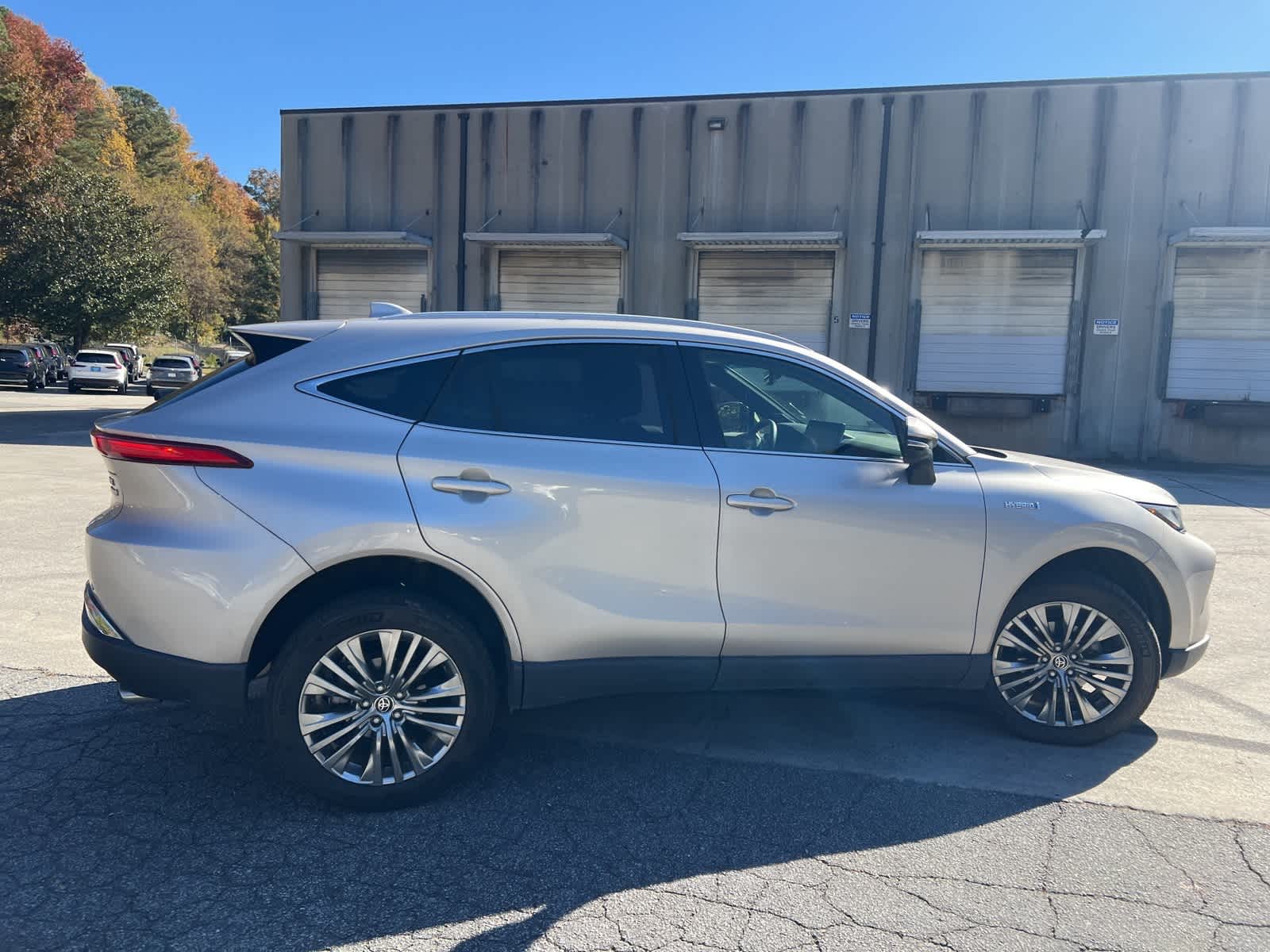 Thumbnail: 2021 Toyota Venza - 11