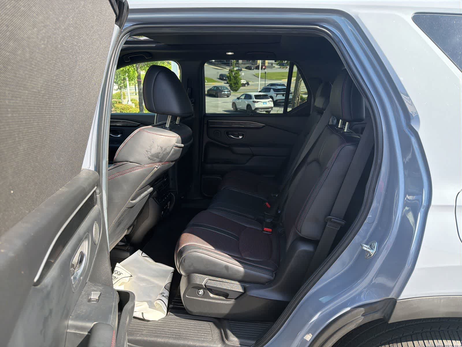 Thumbnail: 2025 Honda Pilot - 15