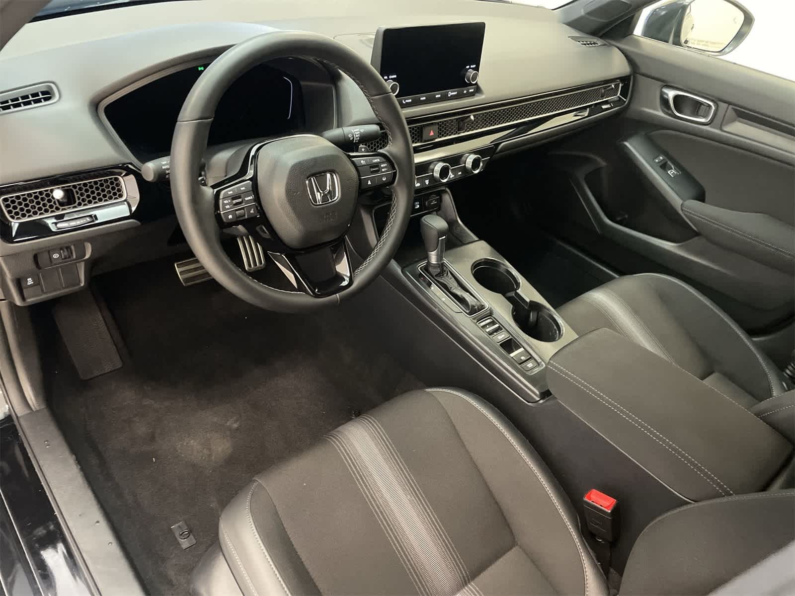 Thumbnail: 2025 Honda Civic - 2