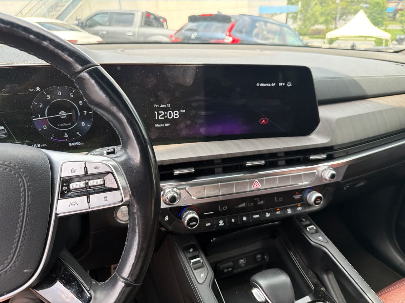 Thumbnail: 2024 Kia Telluride - 25