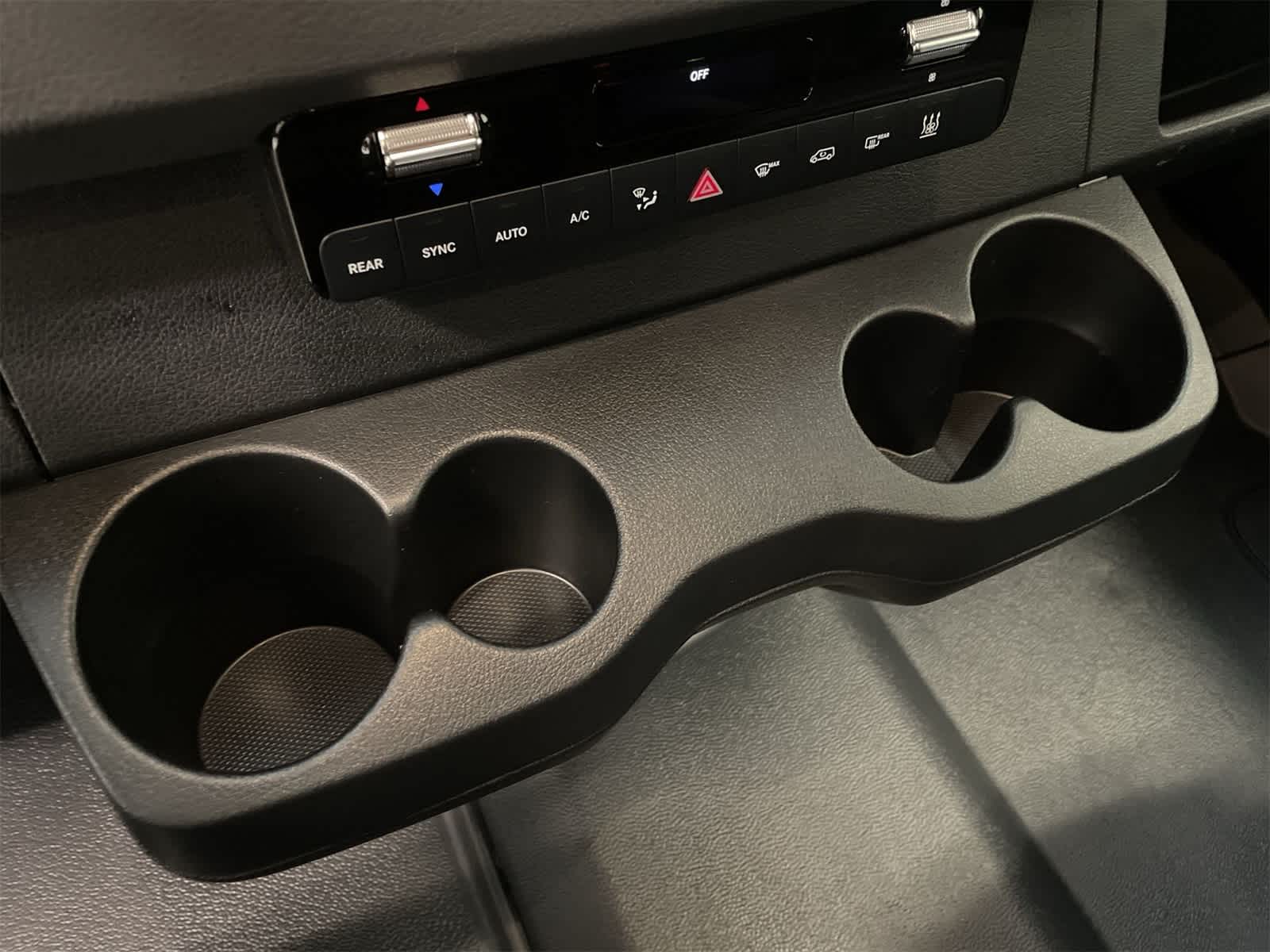 Thumbnail: 2024 Mercedes-Benz Sprinter - 7