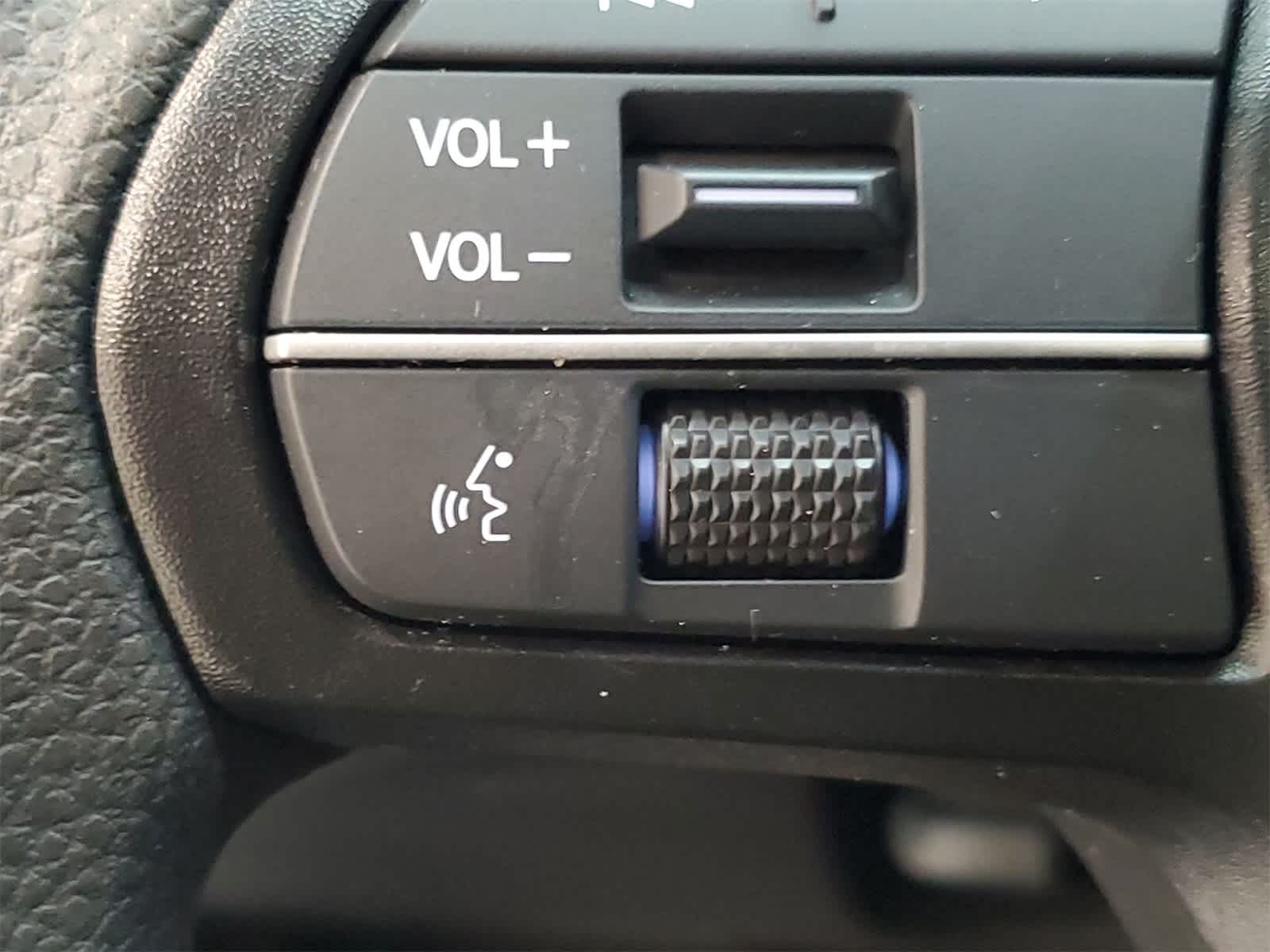 Thumbnail: 2023 Honda Accord - 32