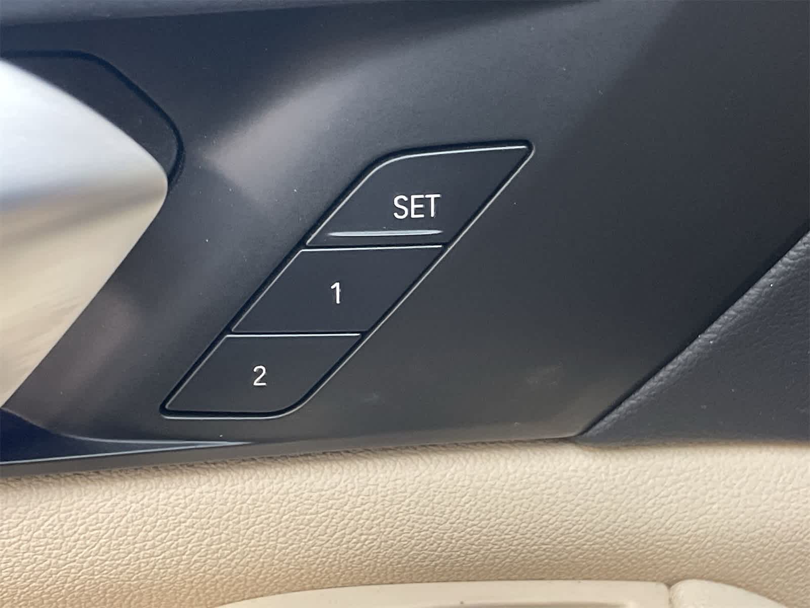 Thumbnail: 2021 BMW X5 - 19