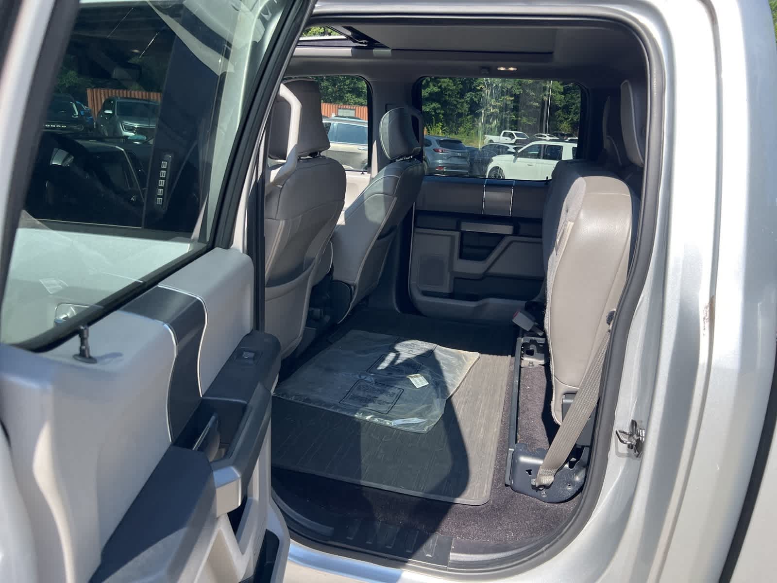 Thumbnail: 2016 Ford F-150 - 15