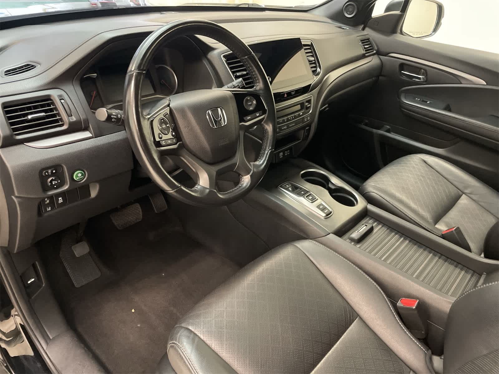 Thumbnail: 2021 Honda Passport - 2