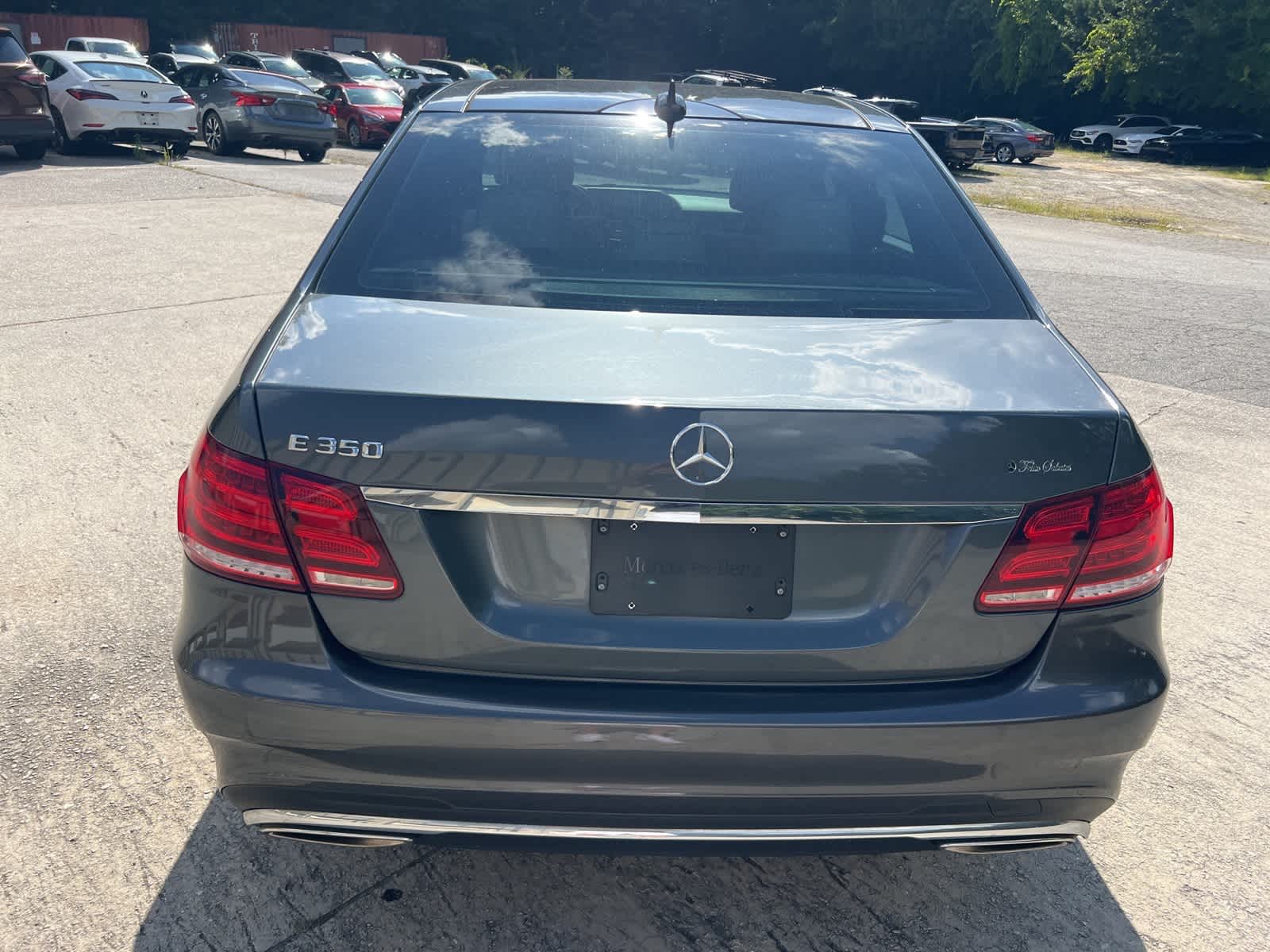 Thumbnail: 2016 Mercedes-Benz E-Class - 9