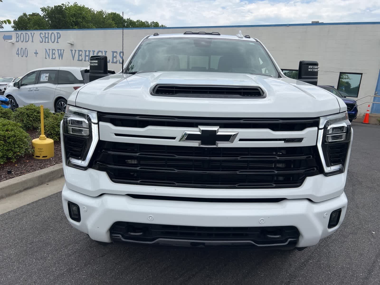 2024 Chevrolet Silverado 2500 LTZ 14