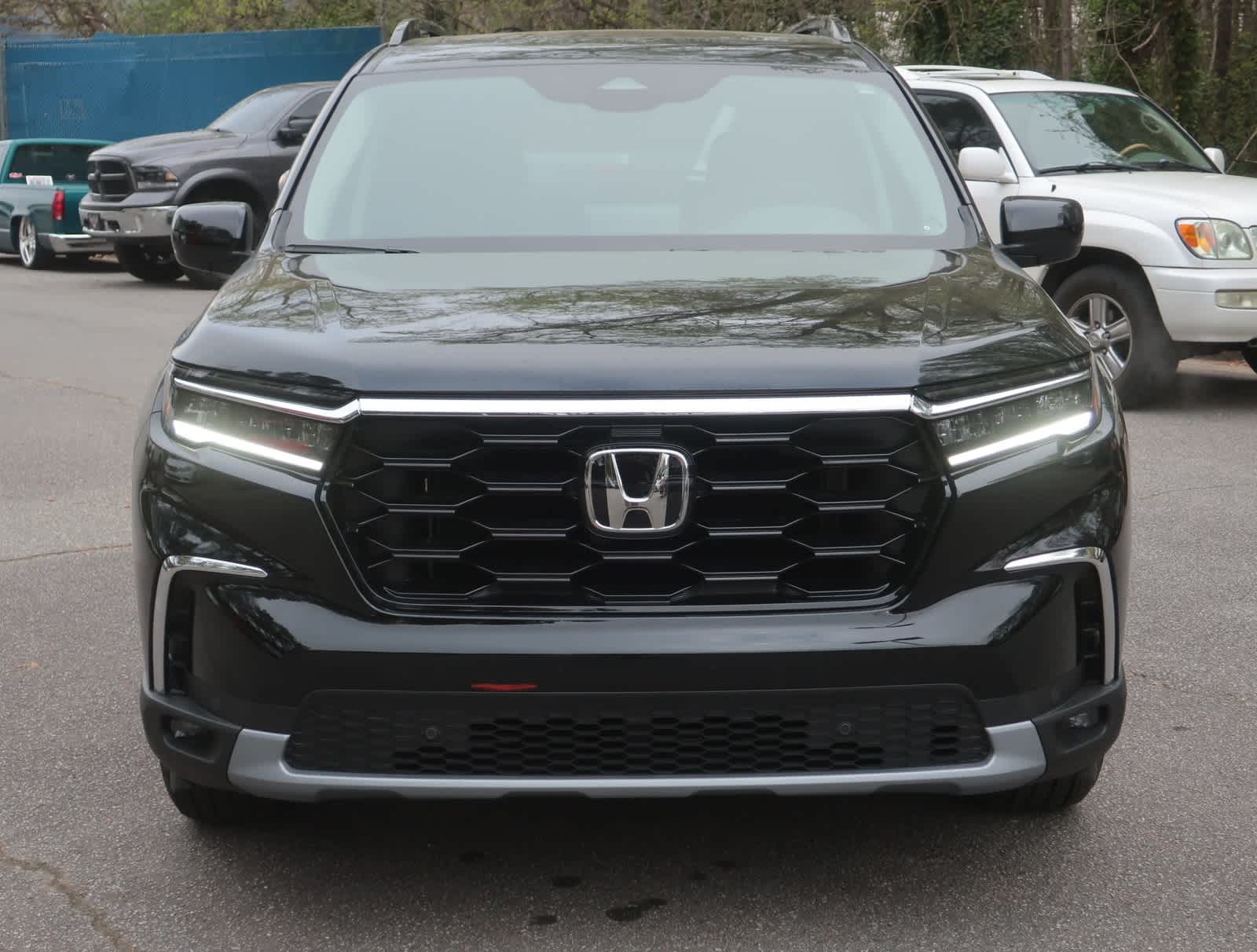 Thumbnail: 2025 Honda Pilot - 6