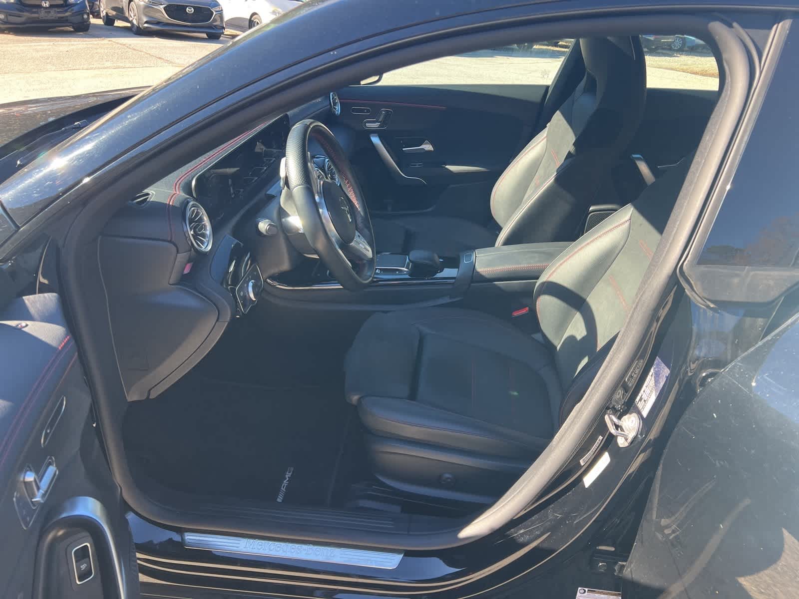 Thumbnail: 2022 Mercedes-Benz CLA - 16