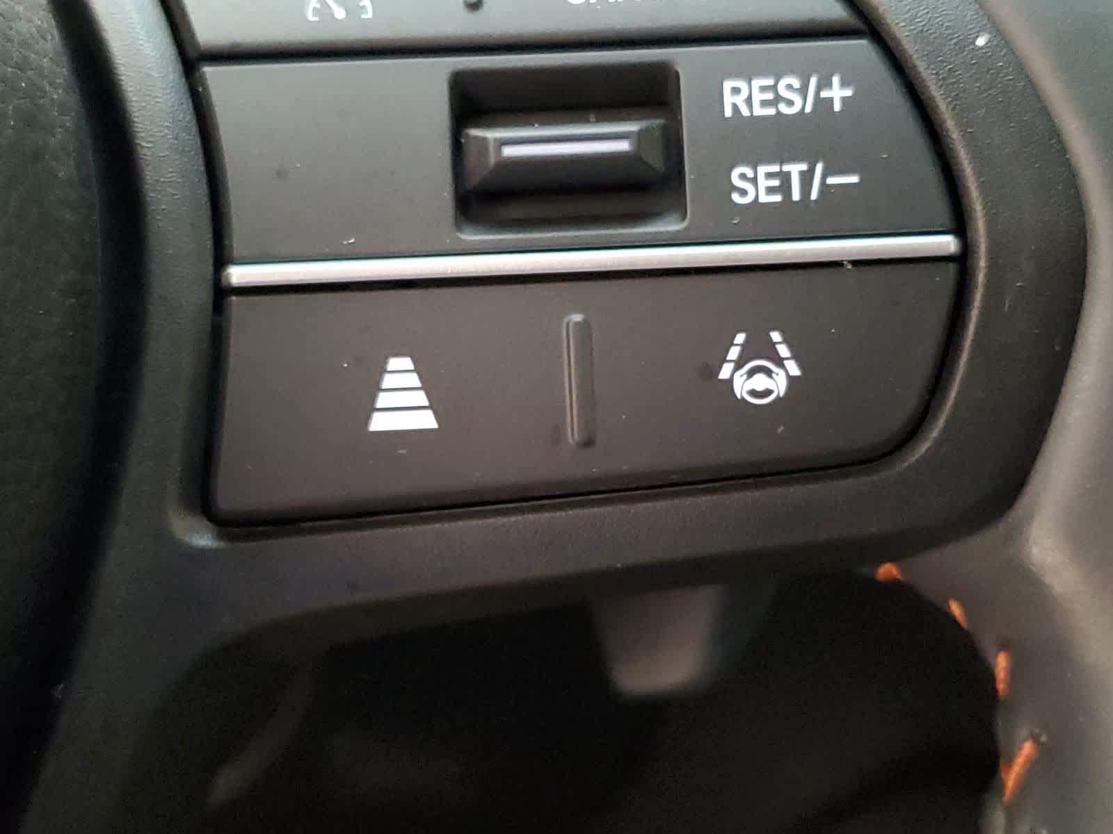 Thumbnail: 2023 Honda CR-V - 33