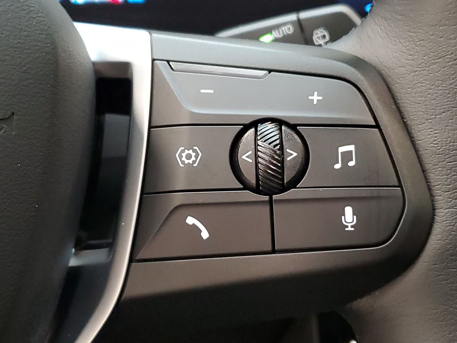 Thumbnail: 2025 BMW X1 - 15