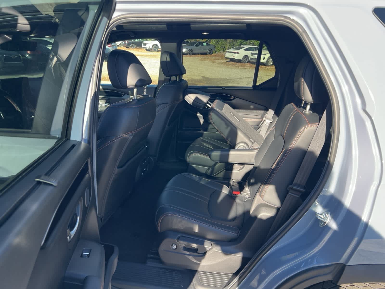 Thumbnail: 2024 Honda Pilot - 15