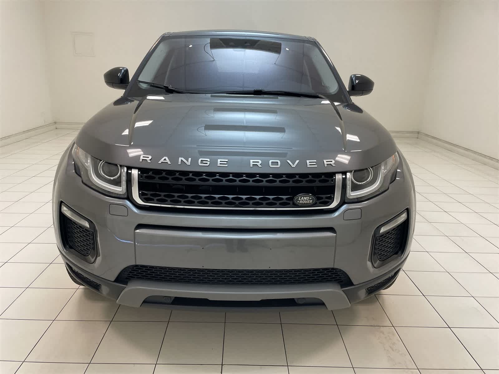 Thumbnail: 2017 Land Rover Range Rover Evoque - 27