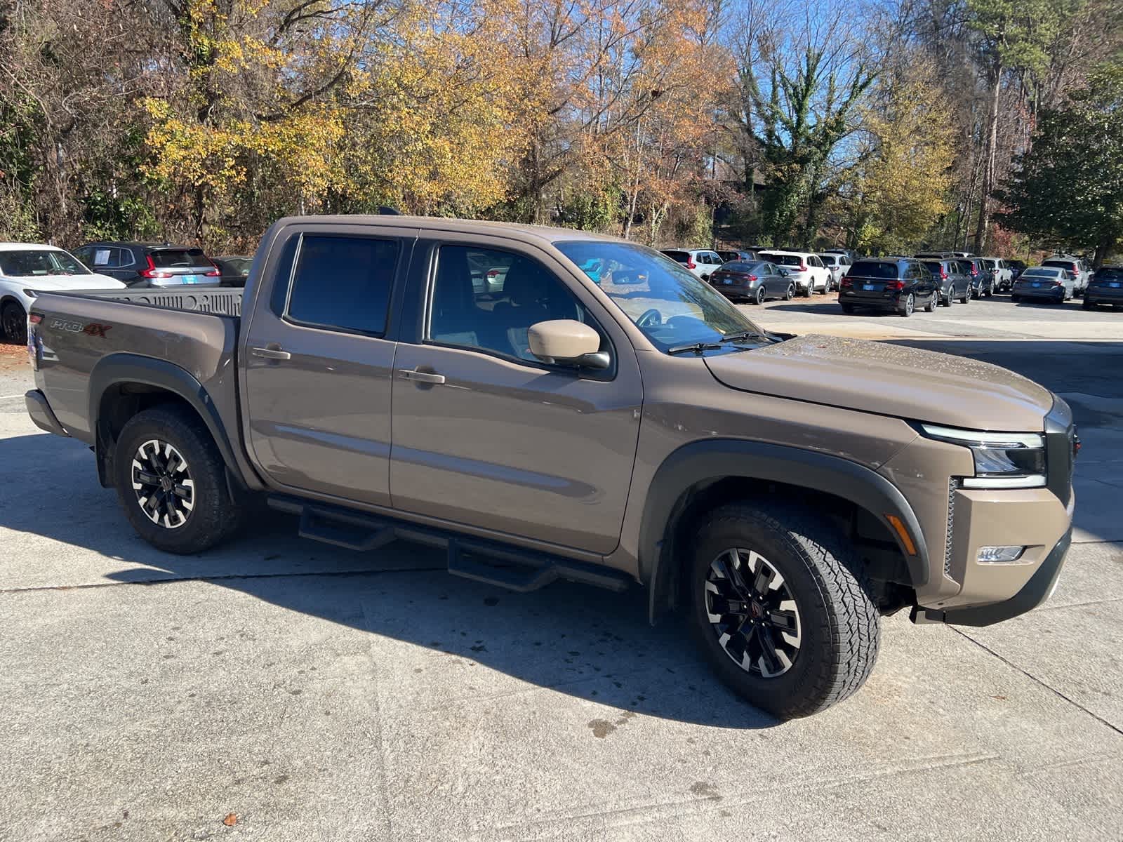 Thumbnail: 2023 Nissan Frontier - 11