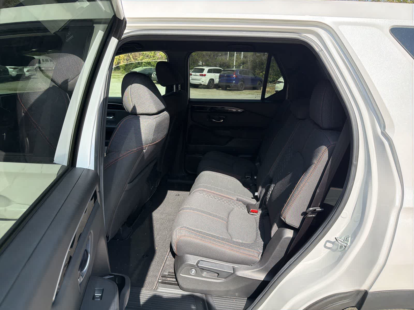 Thumbnail: 2025 Honda Pilot - 14