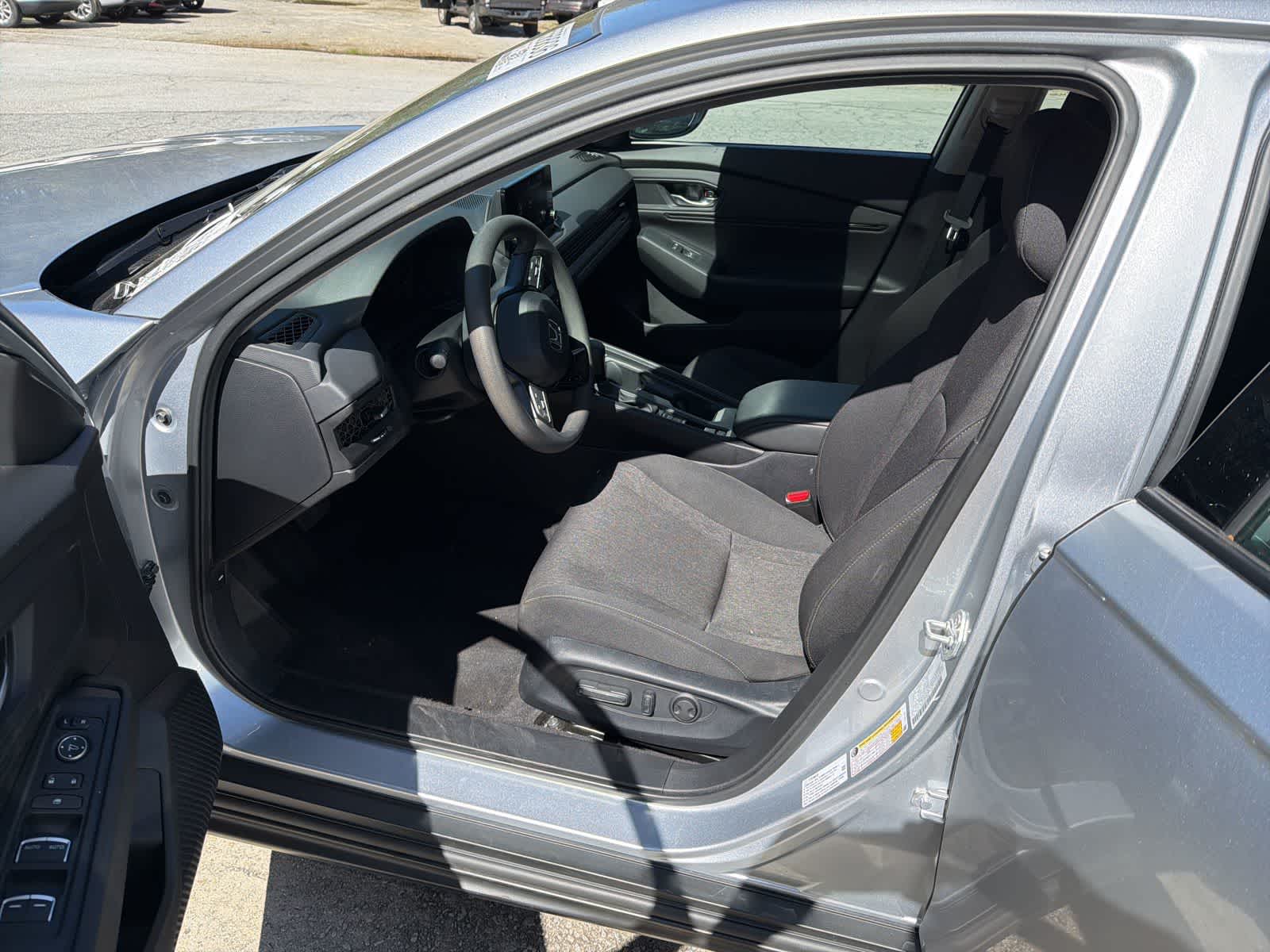 Thumbnail: 2025 Honda Accord - 16