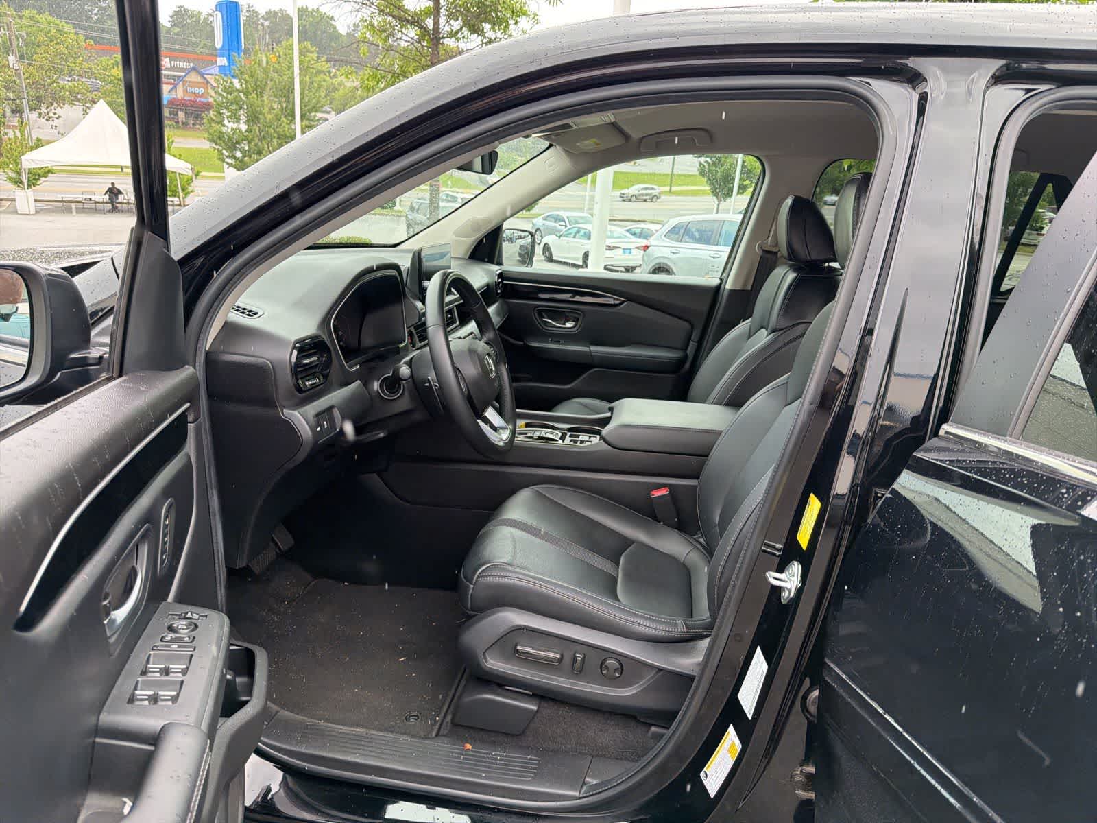 Thumbnail: 2024 Honda Pilot - 17