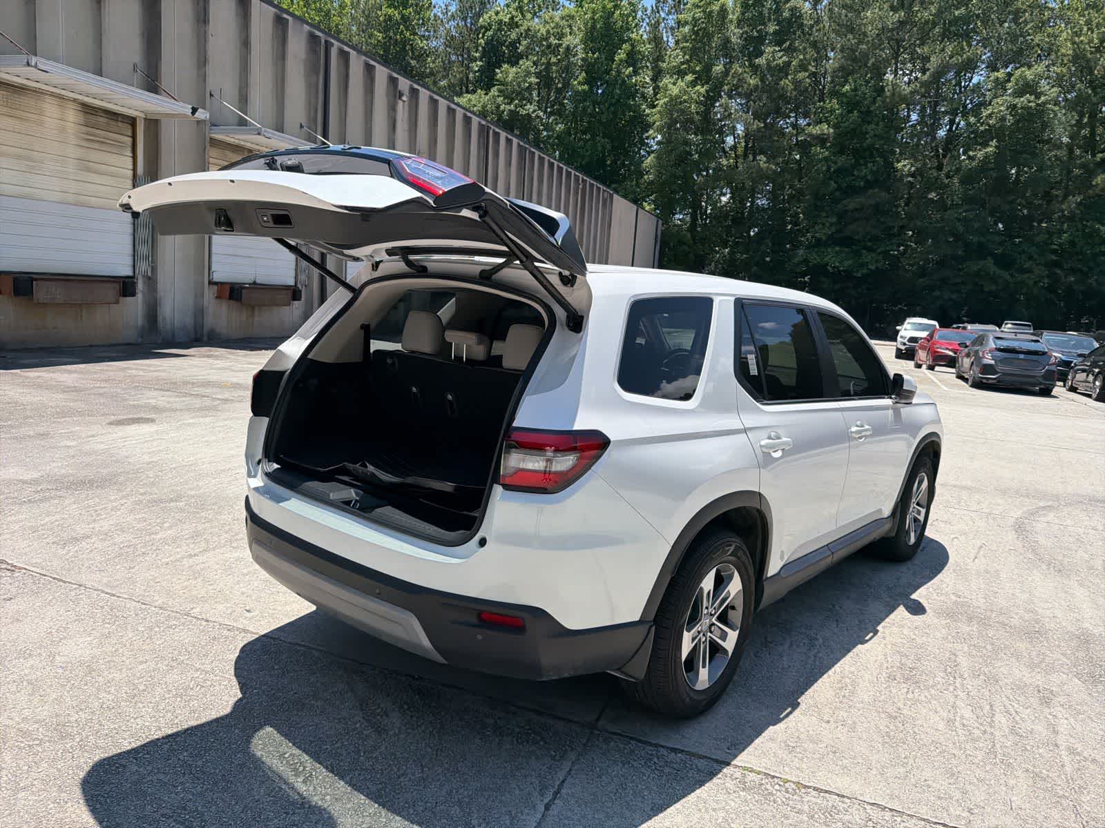Thumbnail: 2025 Honda Pilot - 11