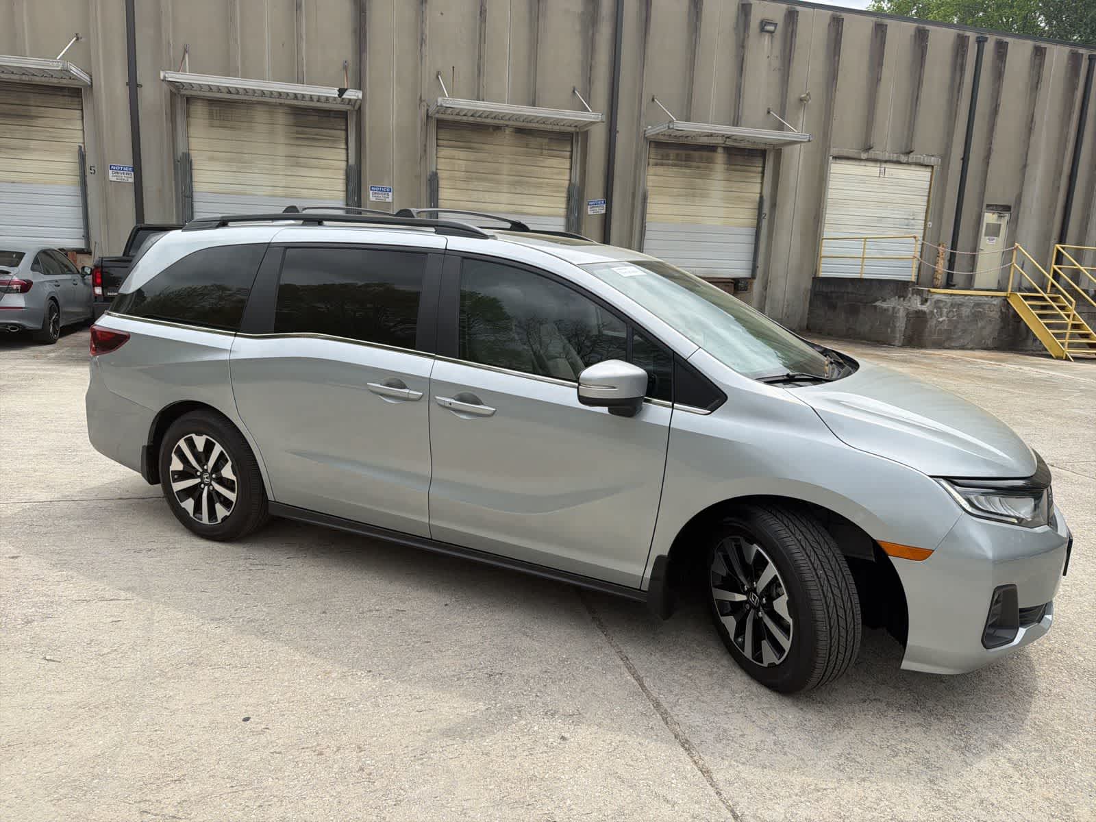 Thumbnail: 2025 Honda Odyssey - 12