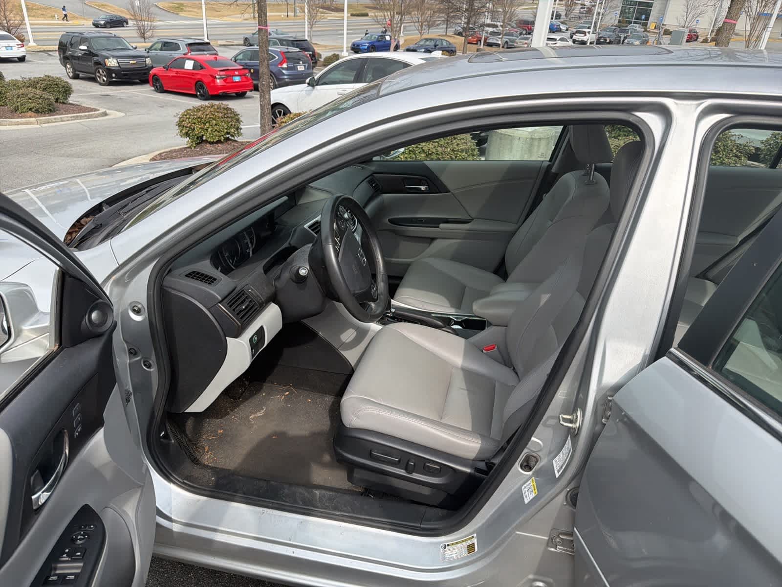 Thumbnail: 2015 Honda Accord - 16