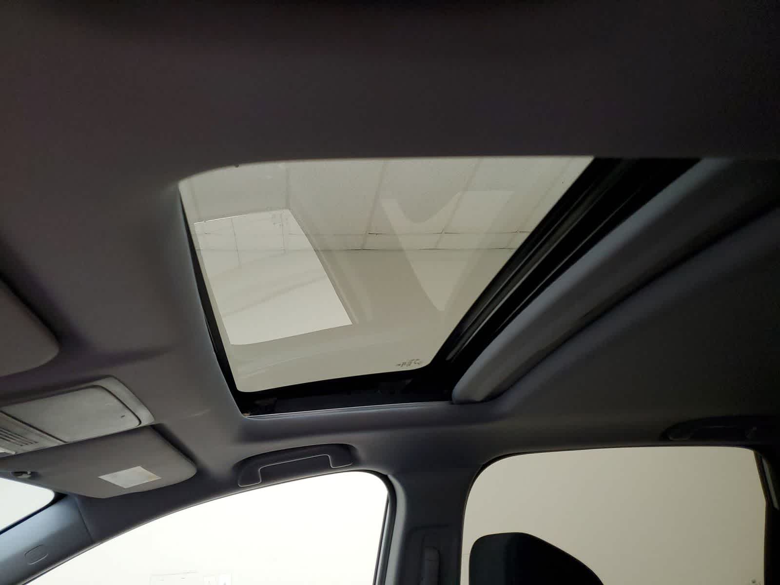 Thumbnail: 2019 Honda CR-V - 3