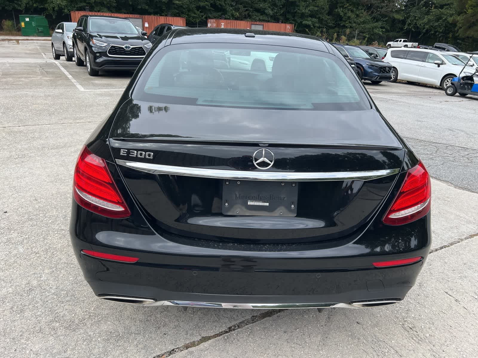 Thumbnail: 2017 Mercedes-Benz E-Class - 10