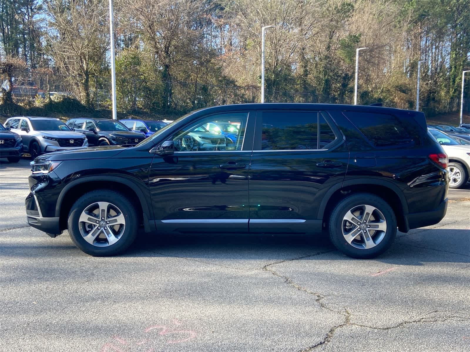 Thumbnail: 2025 Honda Pilot - 2