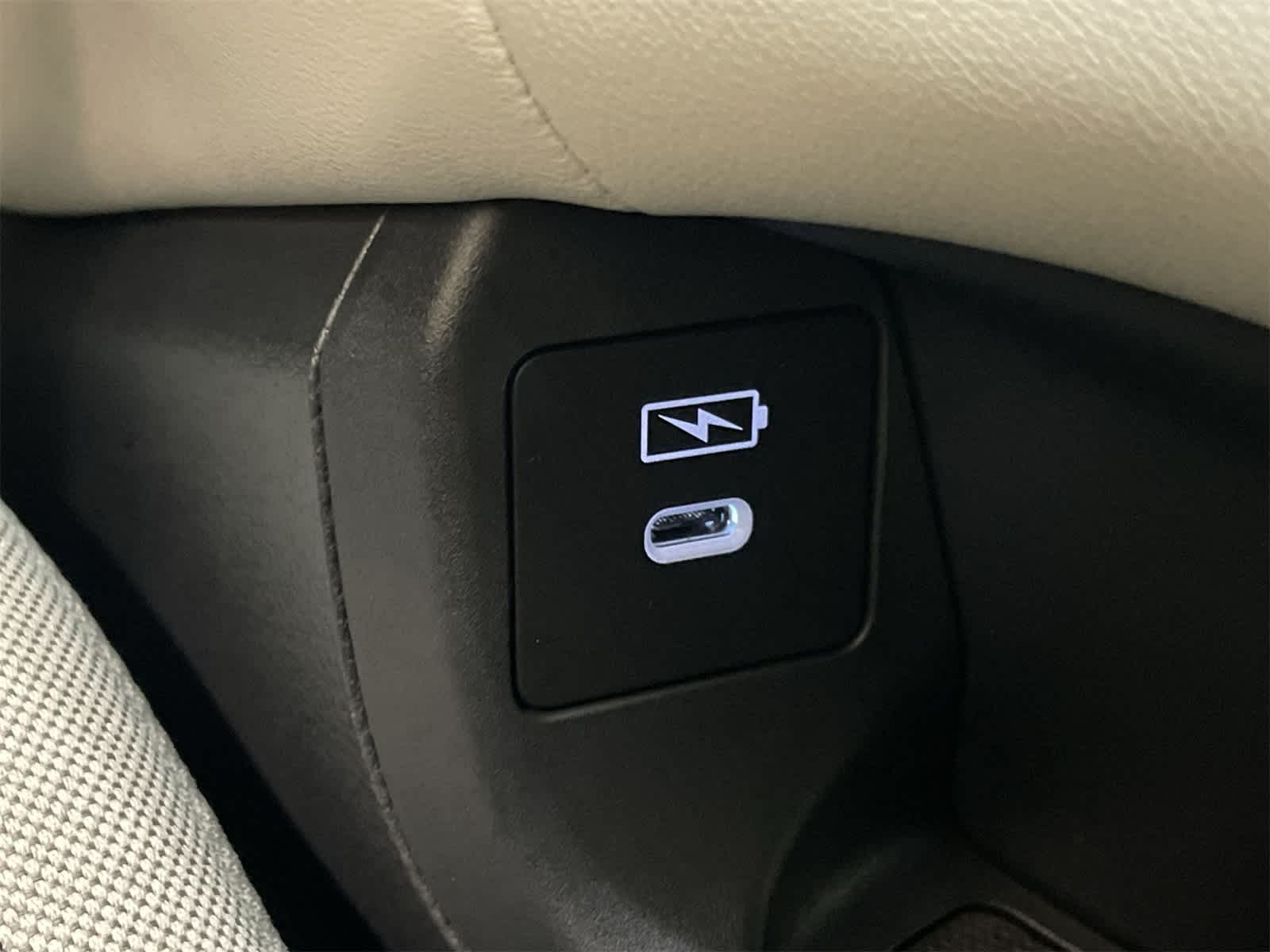 Thumbnail: 2025 Honda HR-V - 31