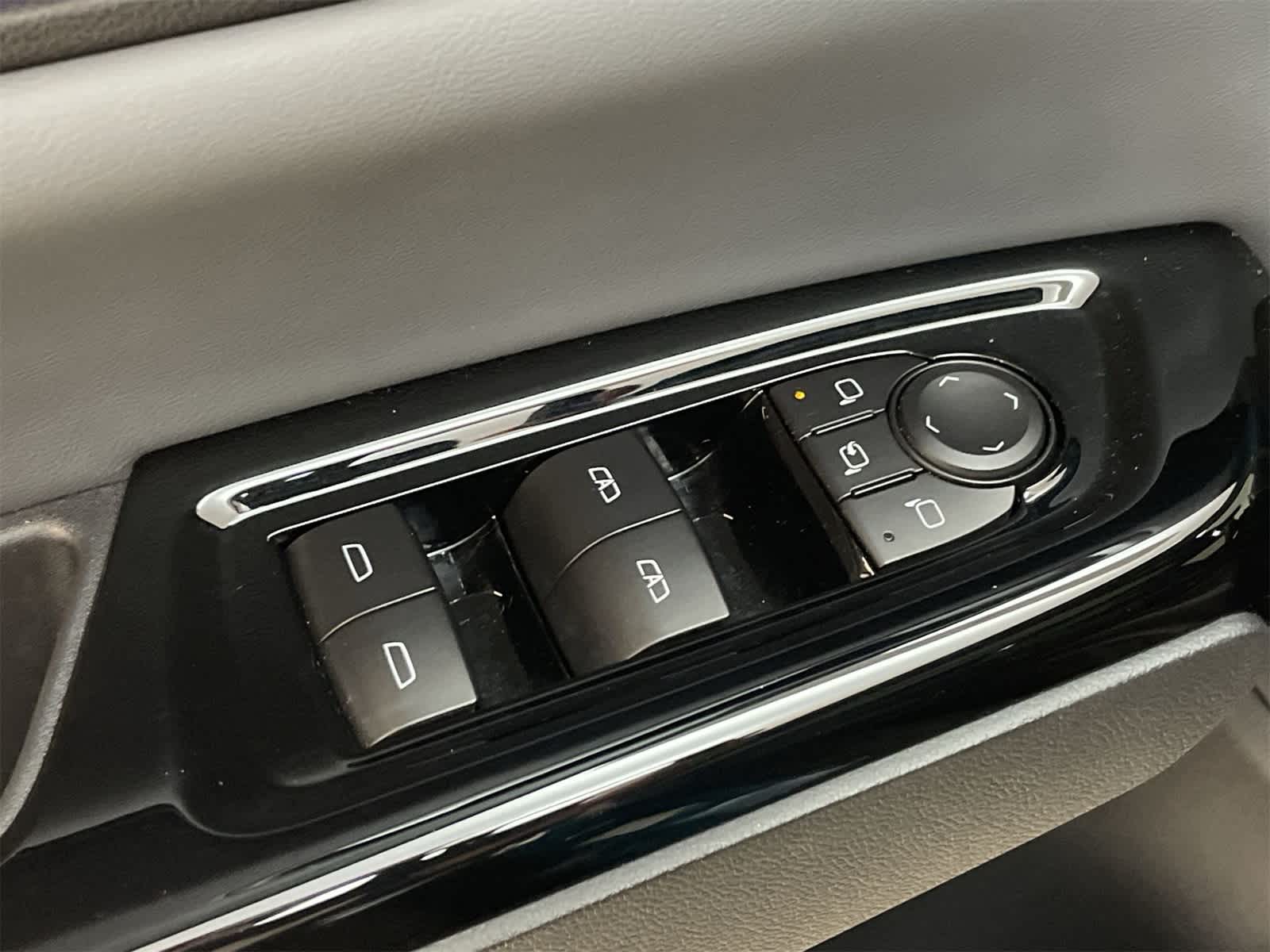 Thumbnail: 2024 Honda Prologue - 18