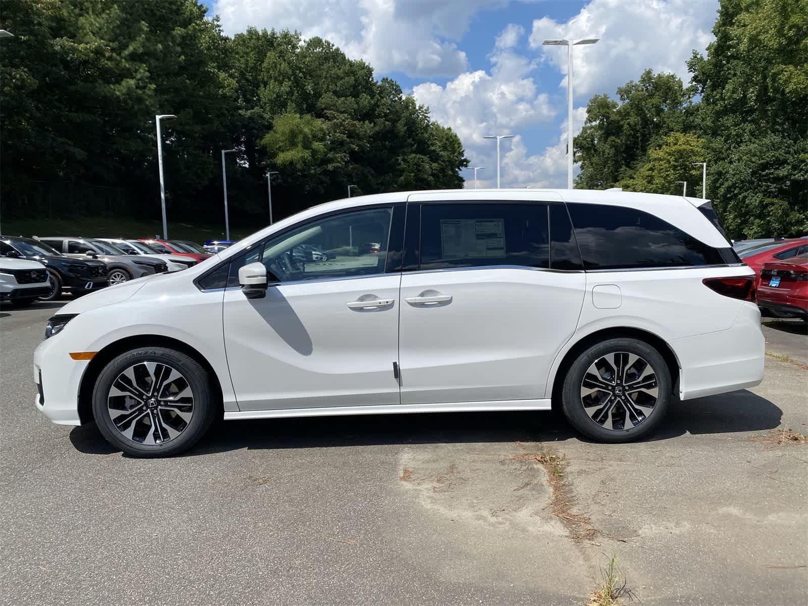Thumbnail: 2026 Honda Odyssey - 2