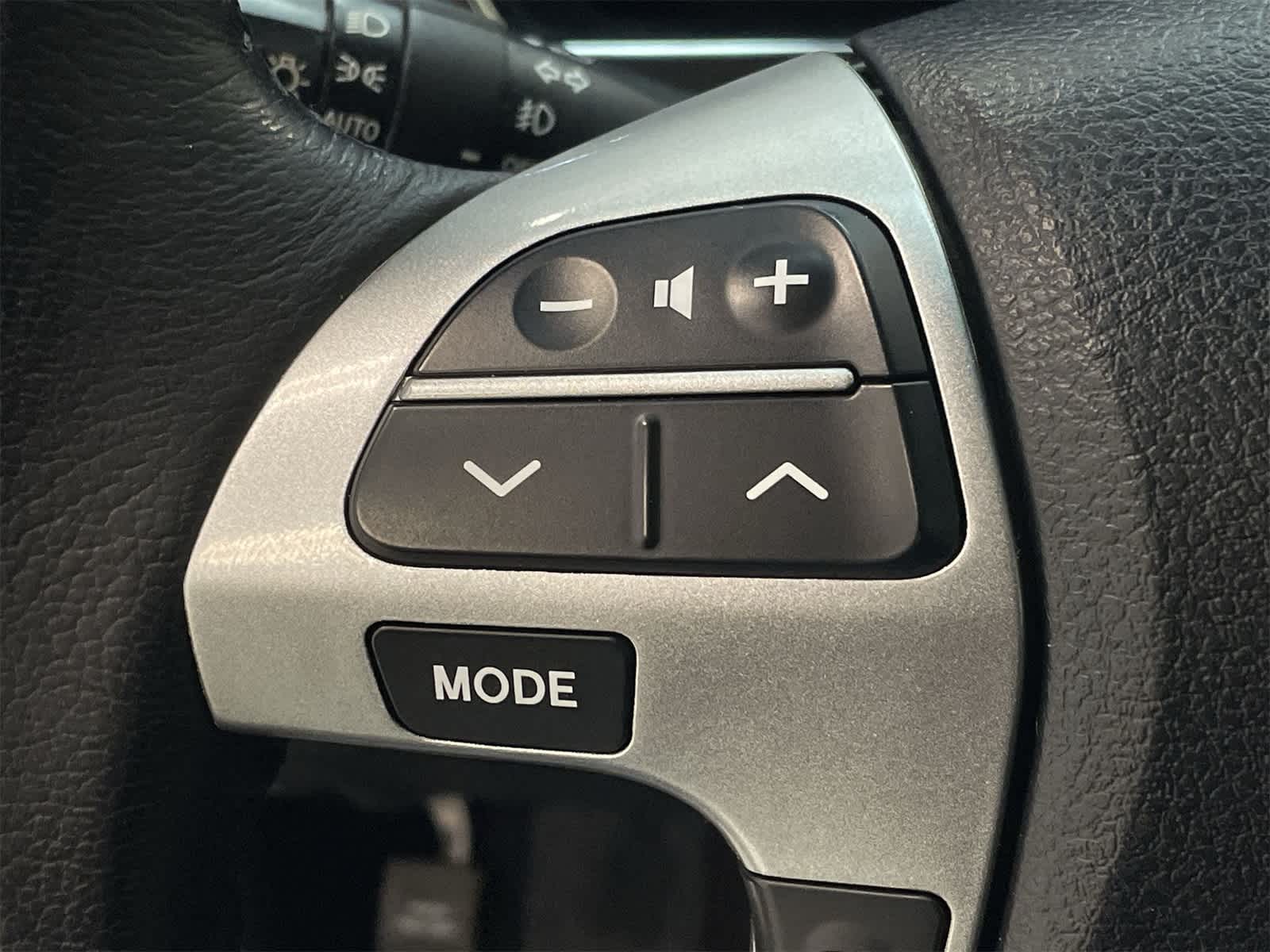 Thumbnail: 2013 Toyota Highlander - 12