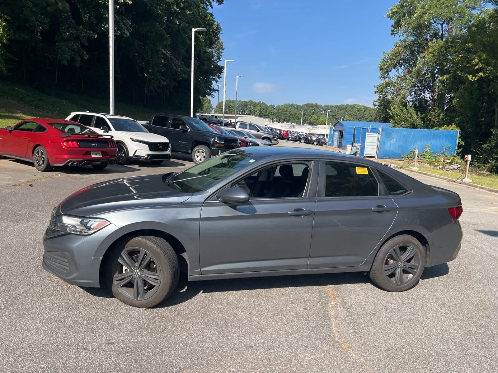 Thumbnail: 2024 Volkswagen Jetta - 6
