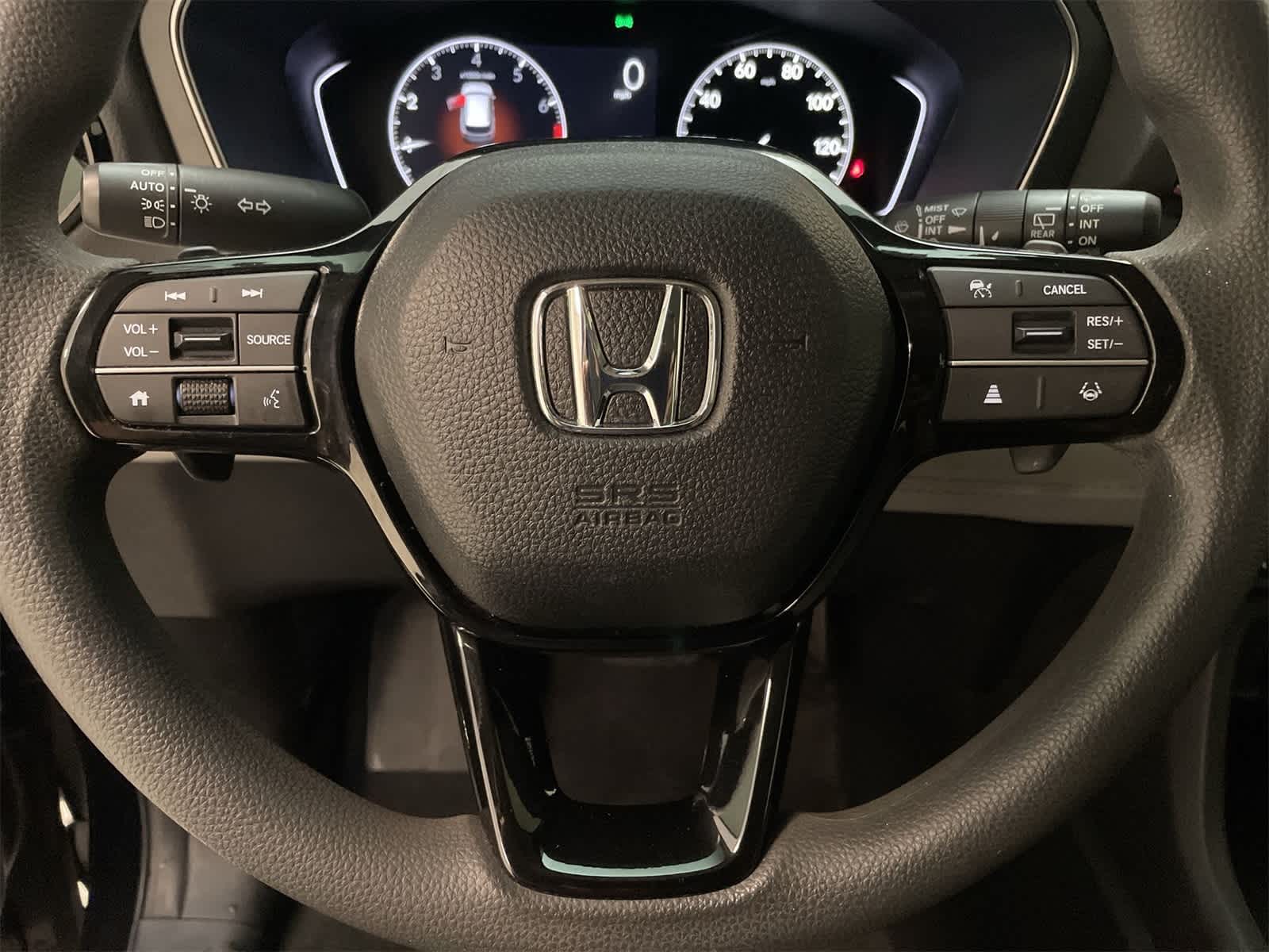 2023 Honda Pilot LX 9