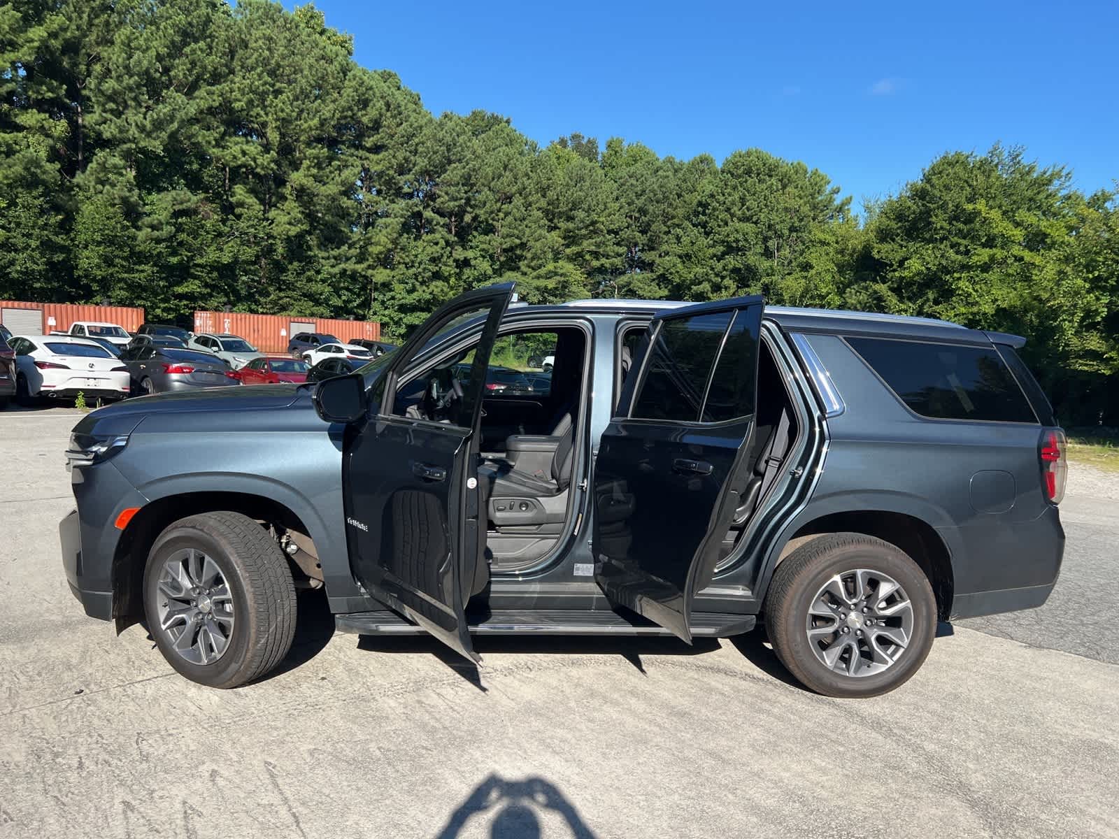 Thumbnail: 2021 Chevrolet Tahoe - 19