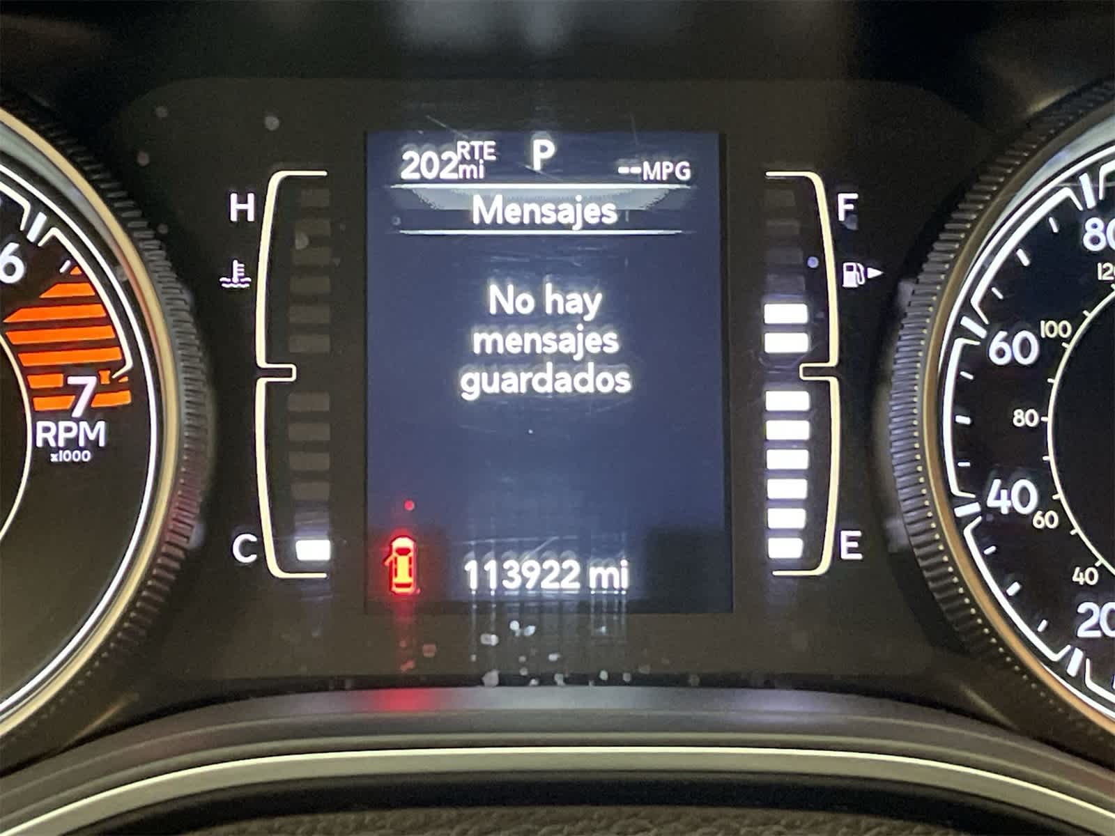 Thumbnail: 2020 Jeep Cherokee - 12