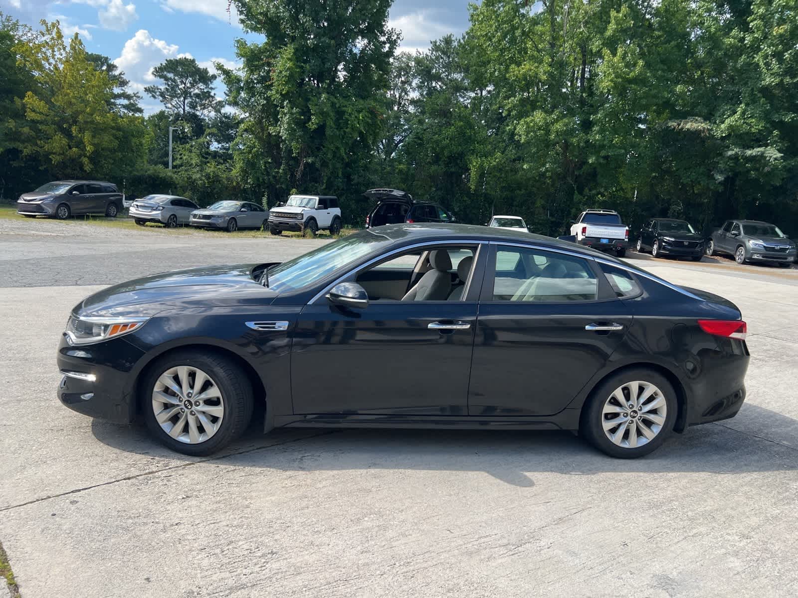 Thumbnail: 2018 Kia Optima - 6