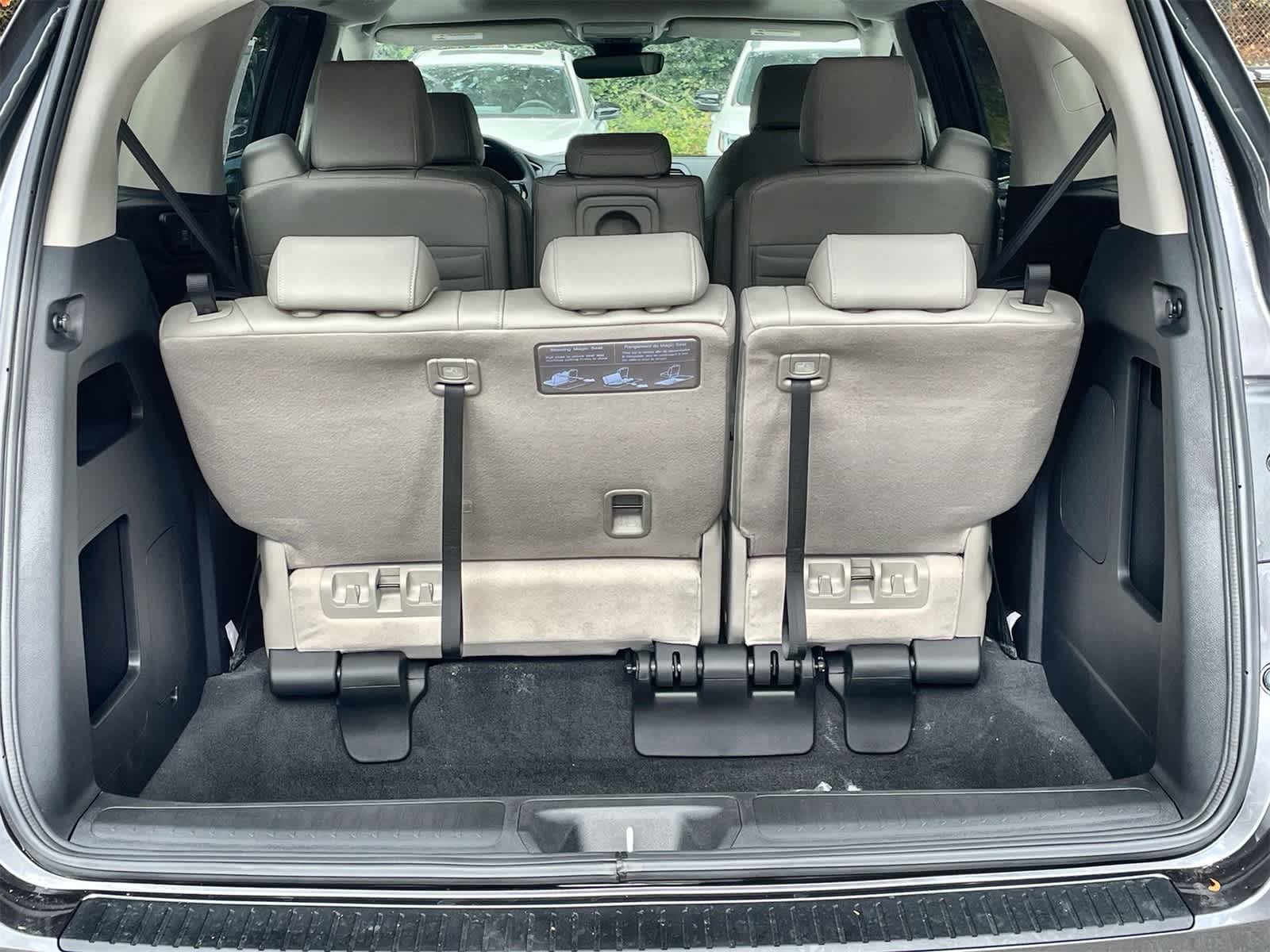 Thumbnail: 2026 Honda Odyssey - 9