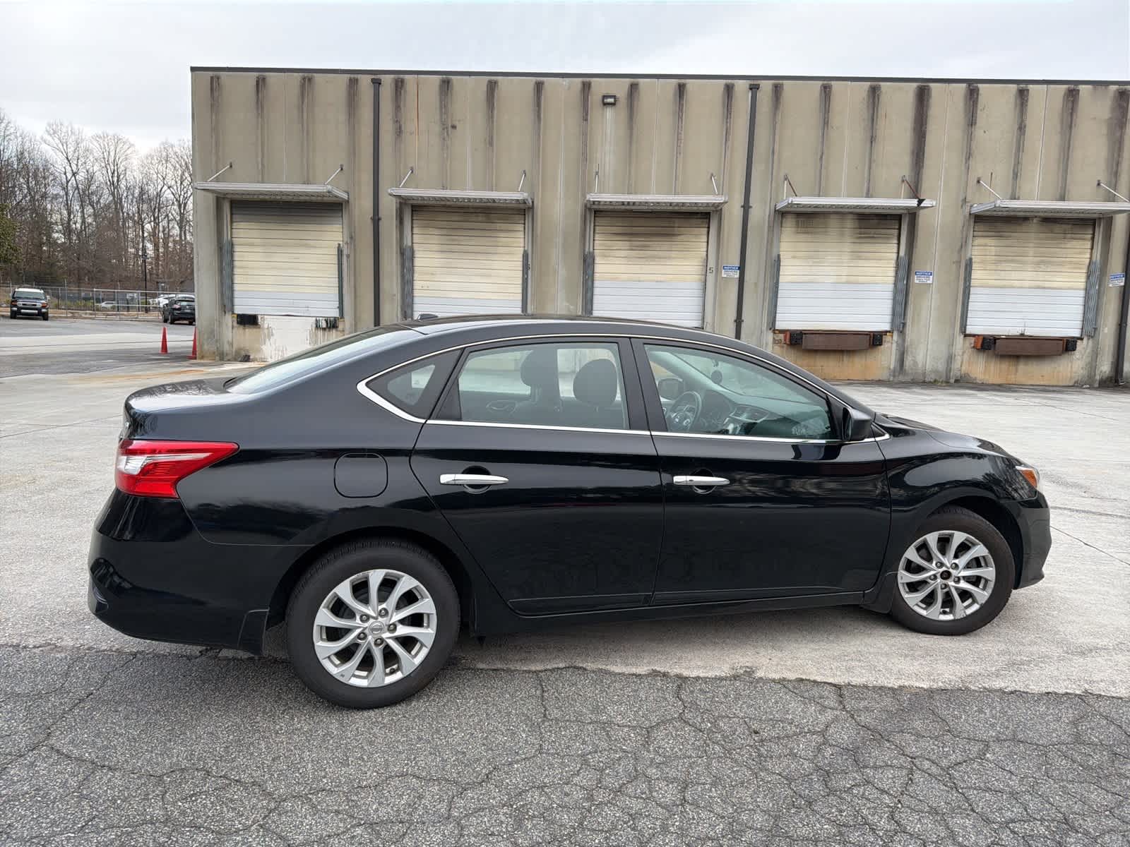 Thumbnail: 2018 Nissan Sentra - 11