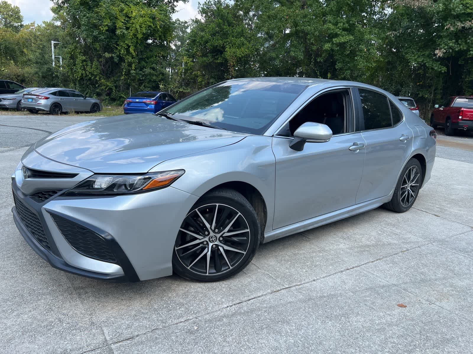 Thumbnail: 2022 Toyota Camry - 5