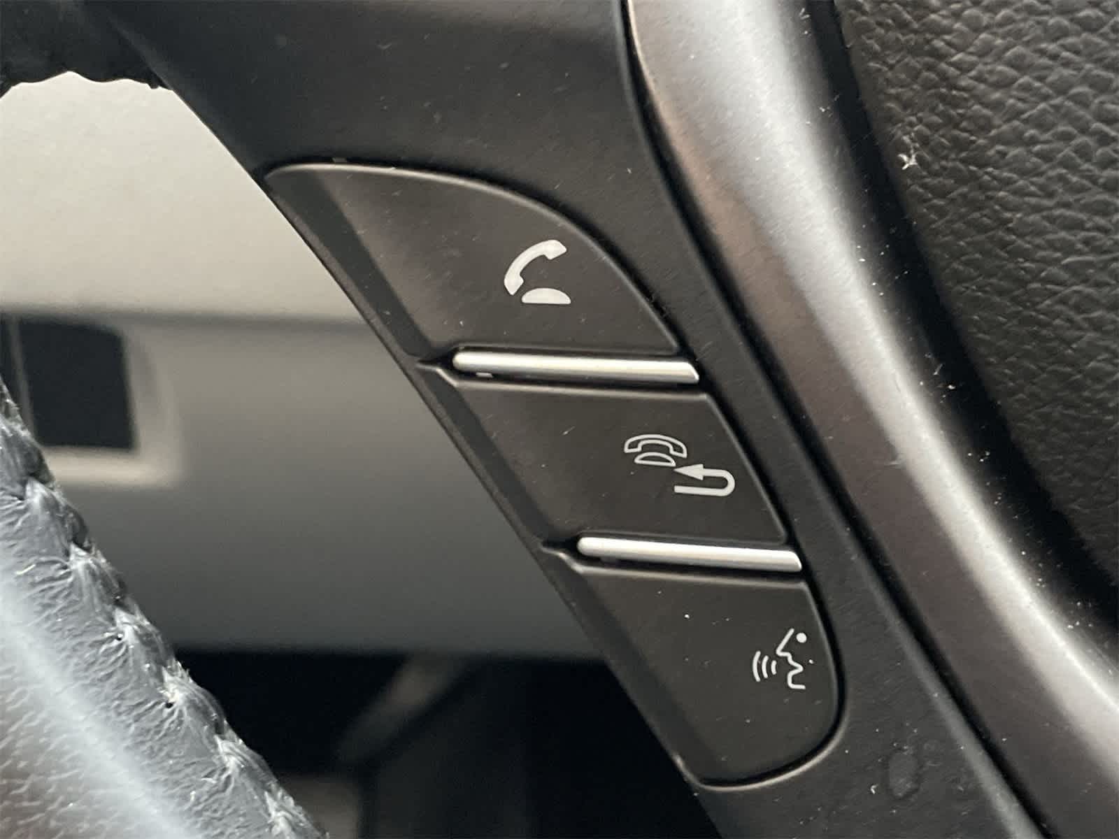 Thumbnail: 2018 Honda Pilot - 30