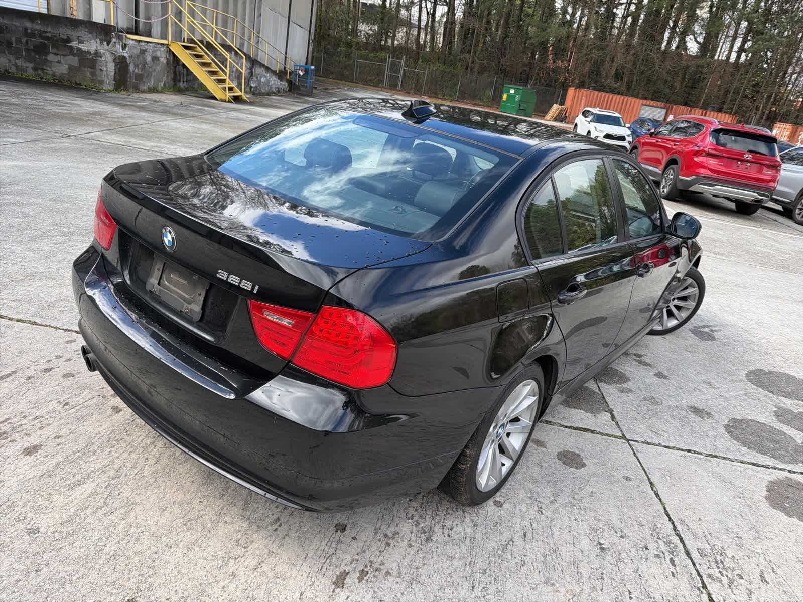 Thumbnail: 2011 BMW 3 Series - 10