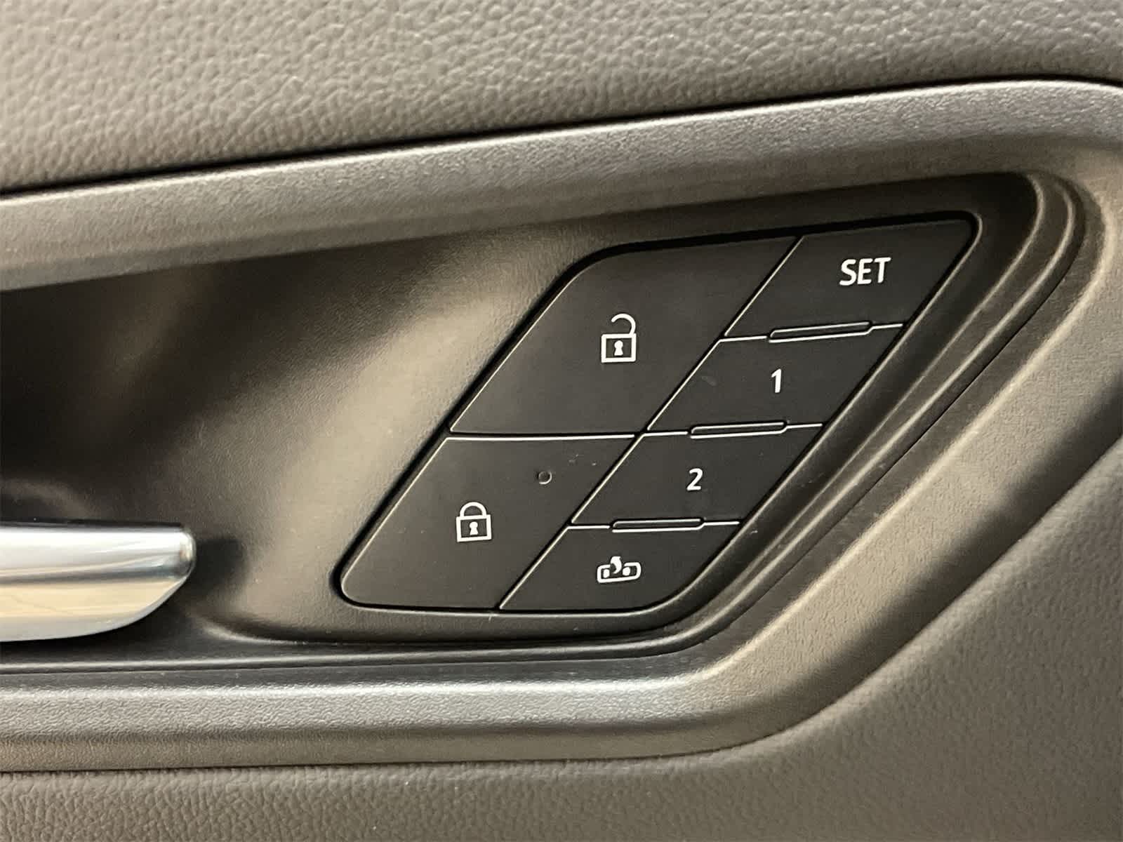 Thumbnail: 2024 Honda Prologue - 19