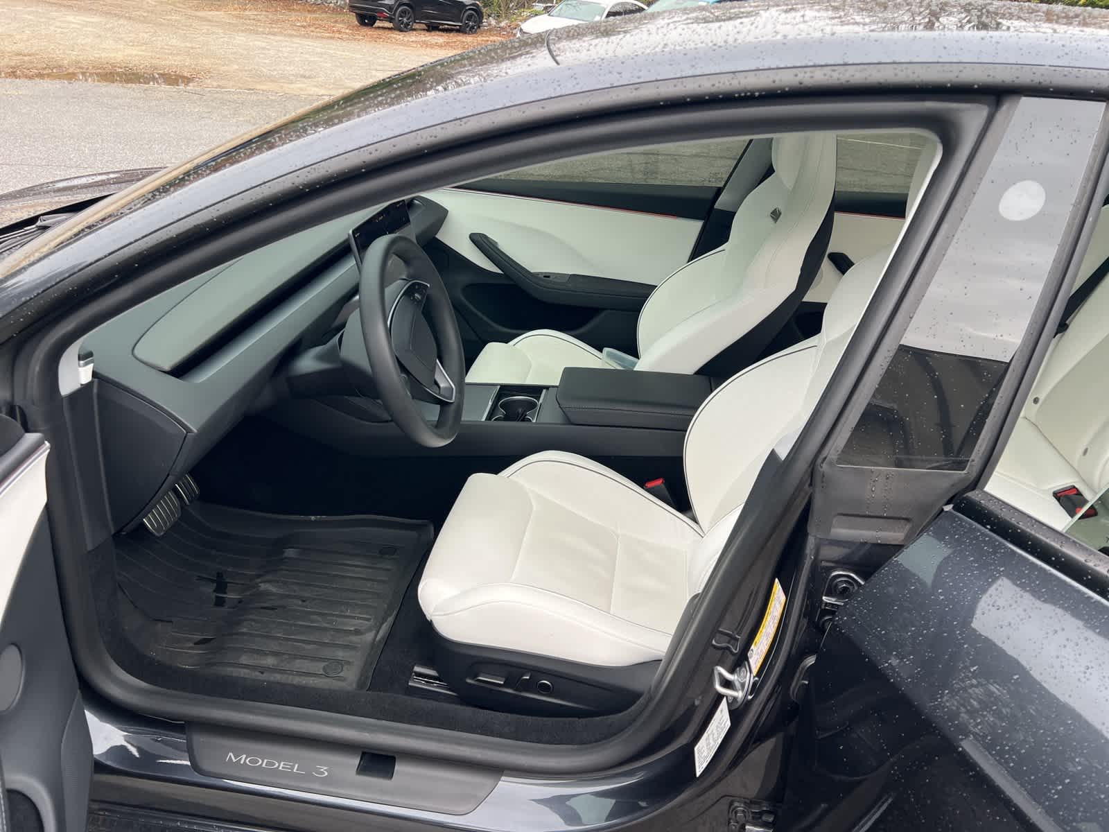 Thumbnail: 2024 Tesla Model 3 - 17