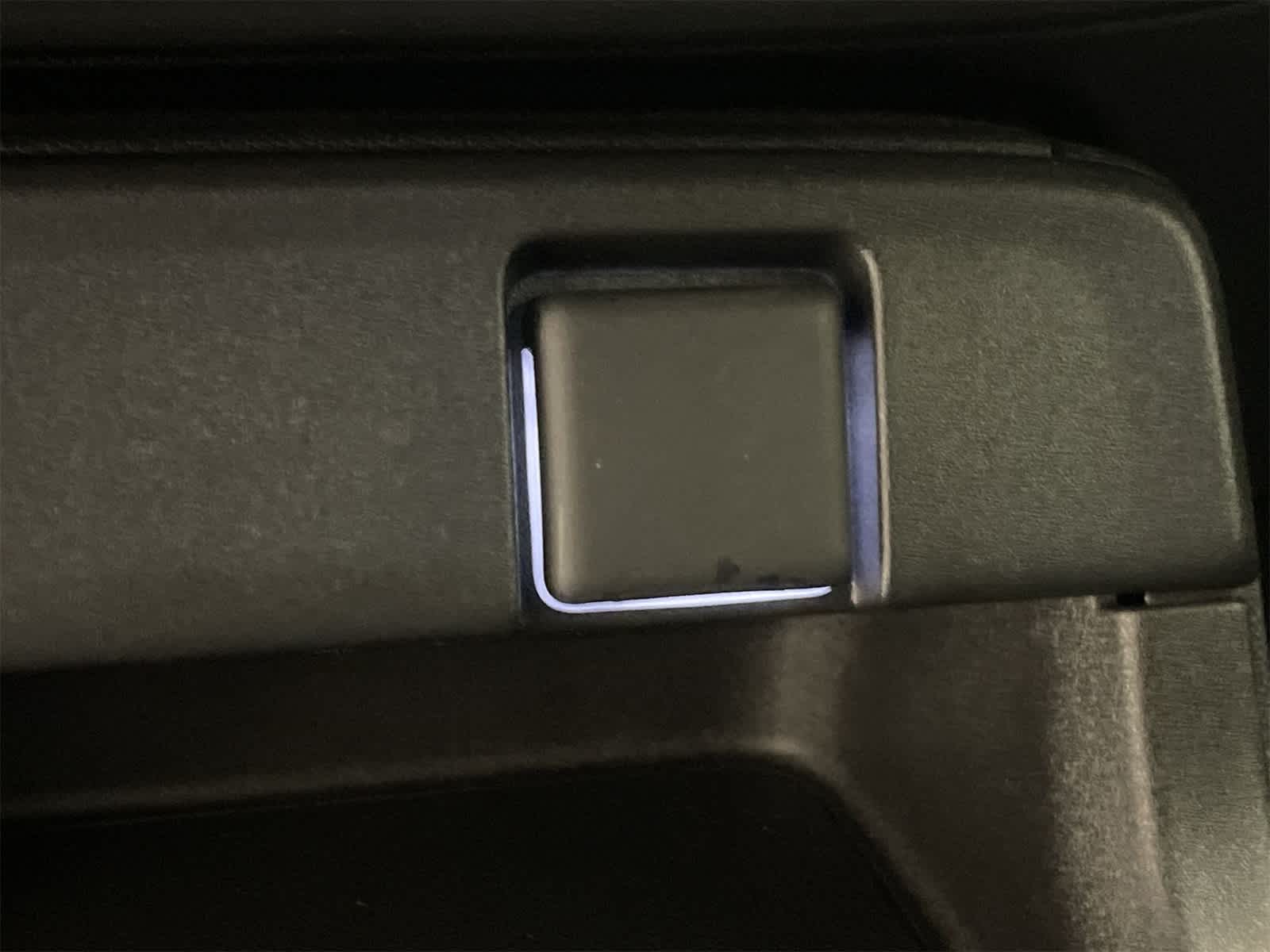 Thumbnail: 2024 Honda Prologue - 31