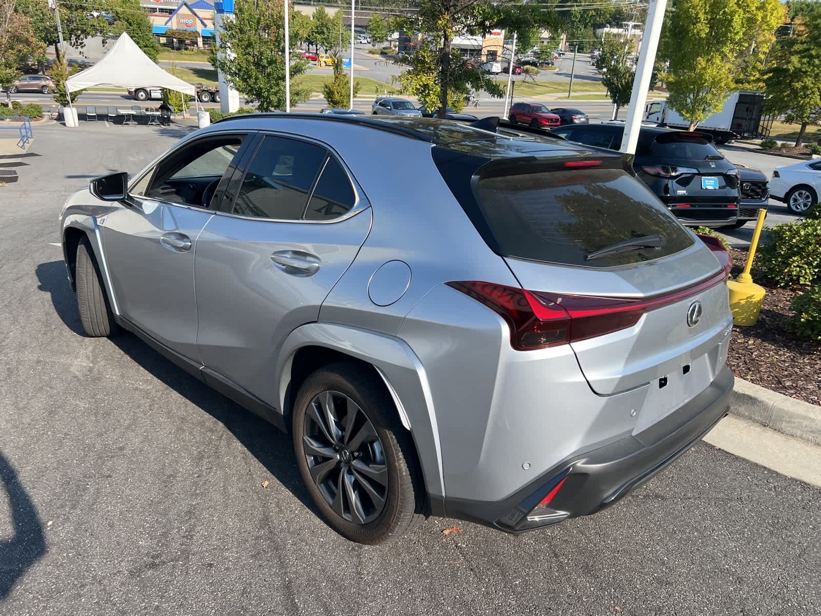 Thumbnail: 2025 Lexus UX - 8