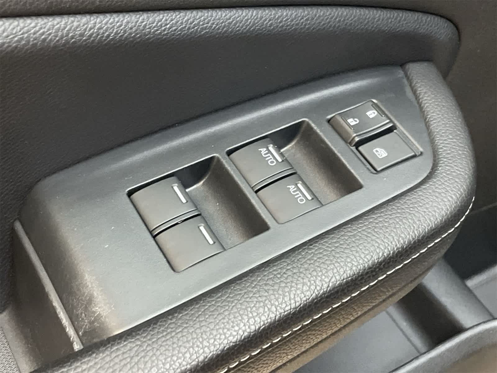 Thumbnail: 2023 Honda Ridgeline - 17