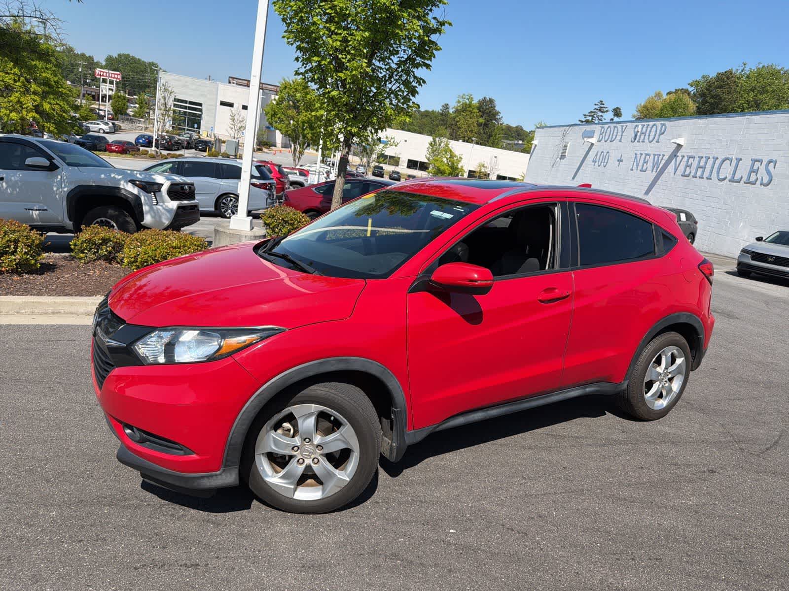 Thumbnail: 2016 Honda HR-V - 4