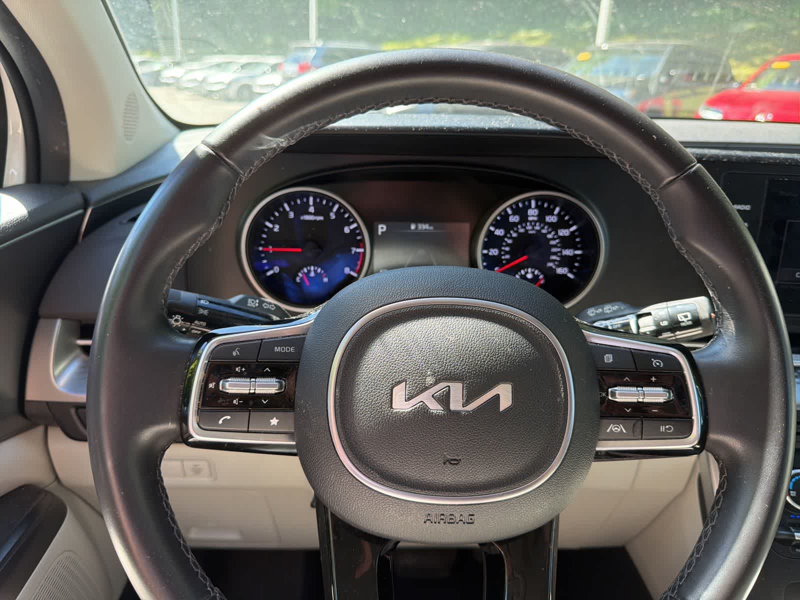Thumbnail: 2024 Kia Carnival - 22