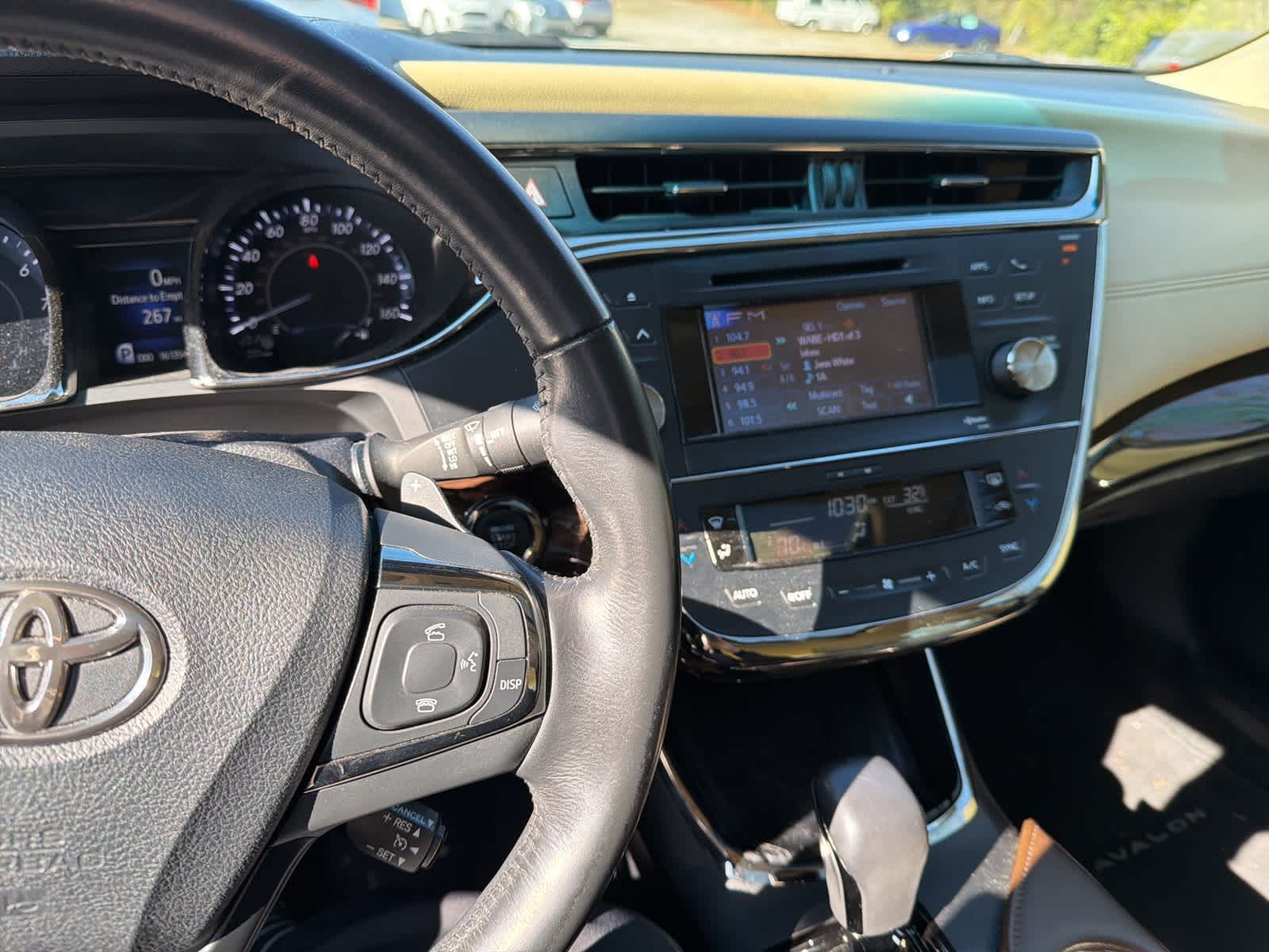 Thumbnail: 2013 Toyota Avalon - 20